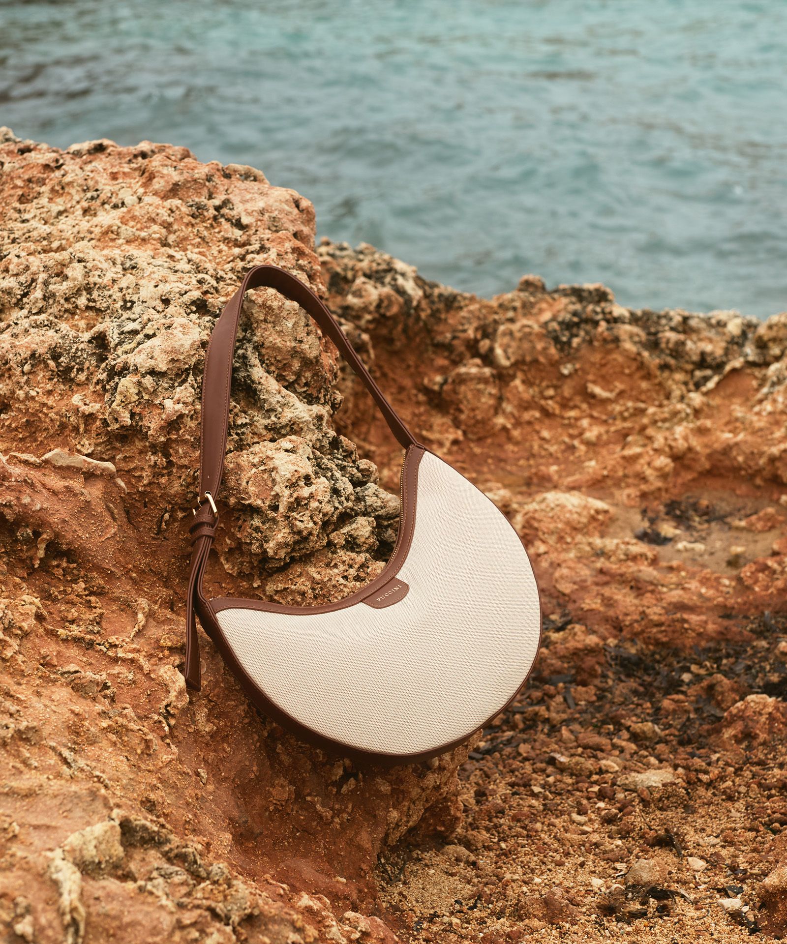 Жіноча сумка через плече зі змішаних матеріалів