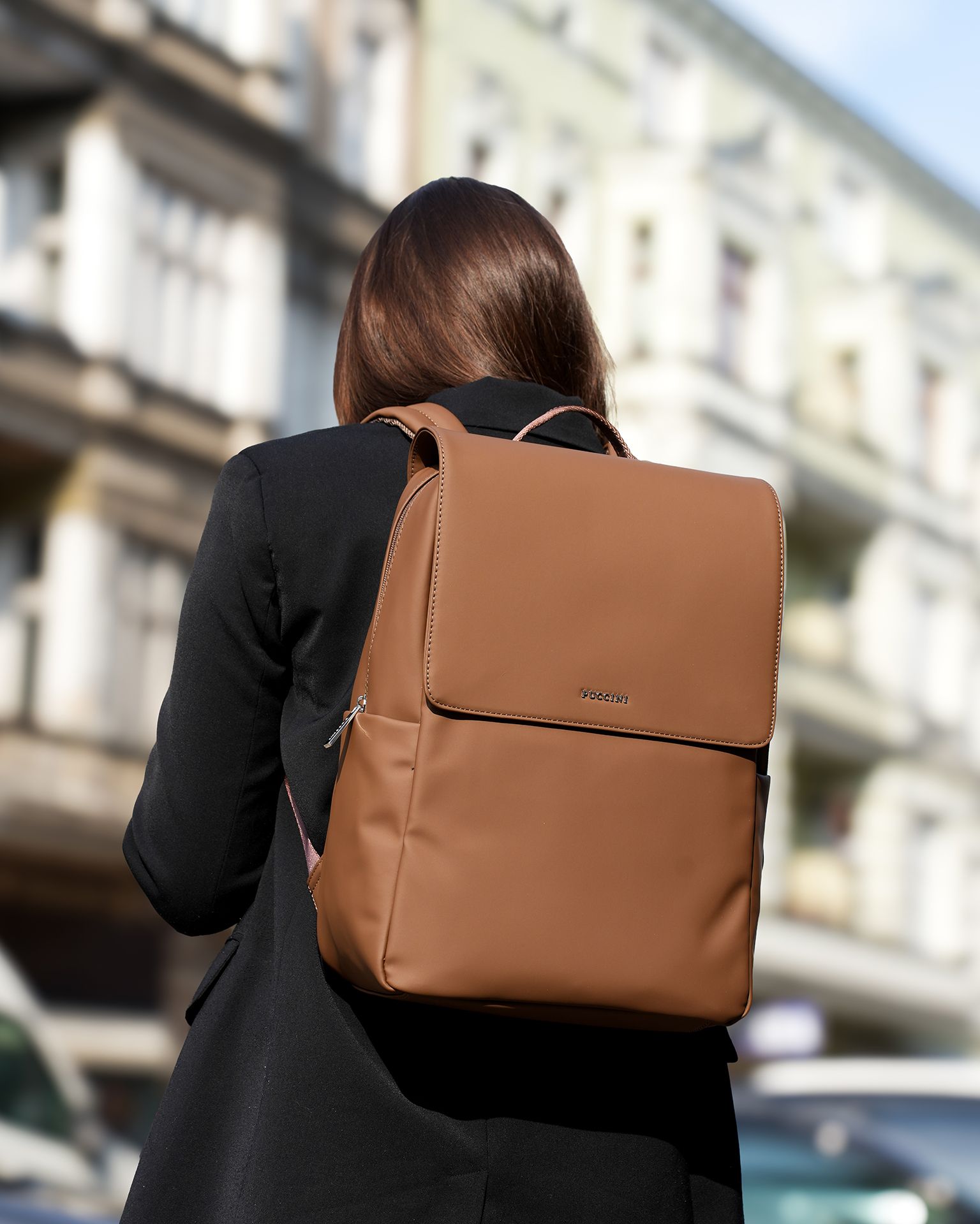 Рюкзак жіночий з м'якої еко-шкіри світло-коричневий