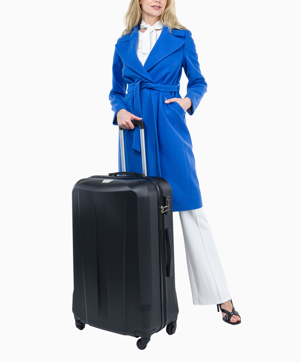 Велика чорна валіза на чотирьох колесах 