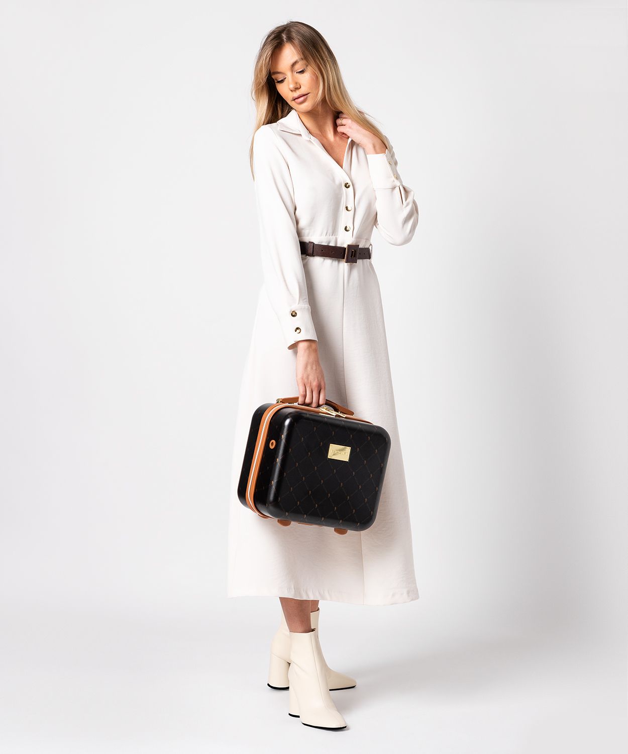 Коричневий дорожній органайзер монограм