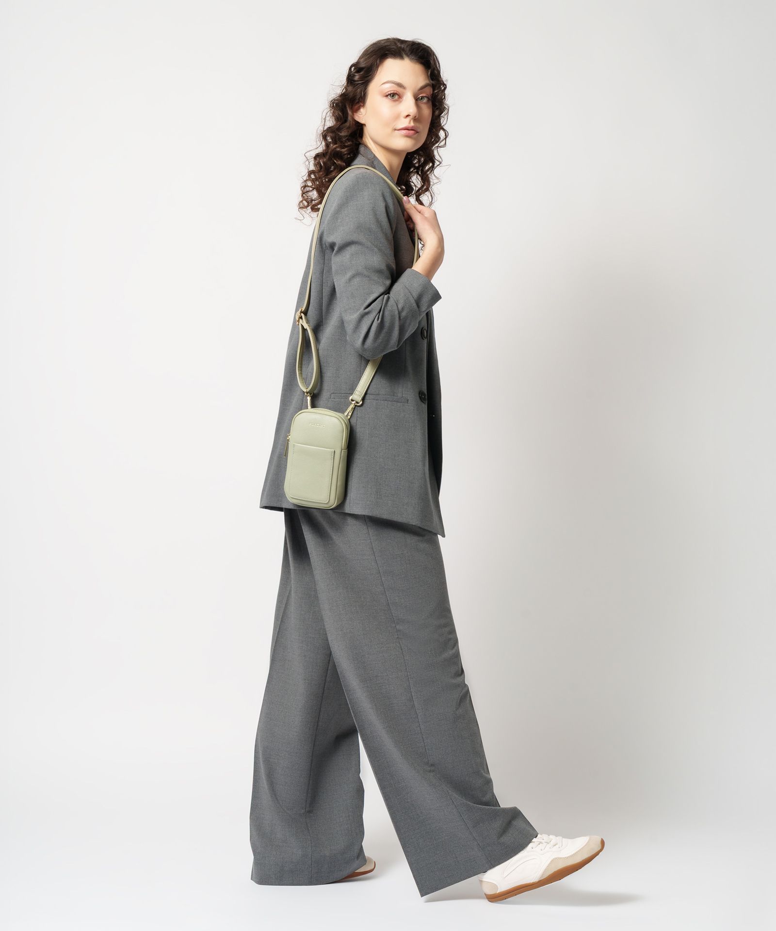 Жіноча міні-сумка для телефону зелена