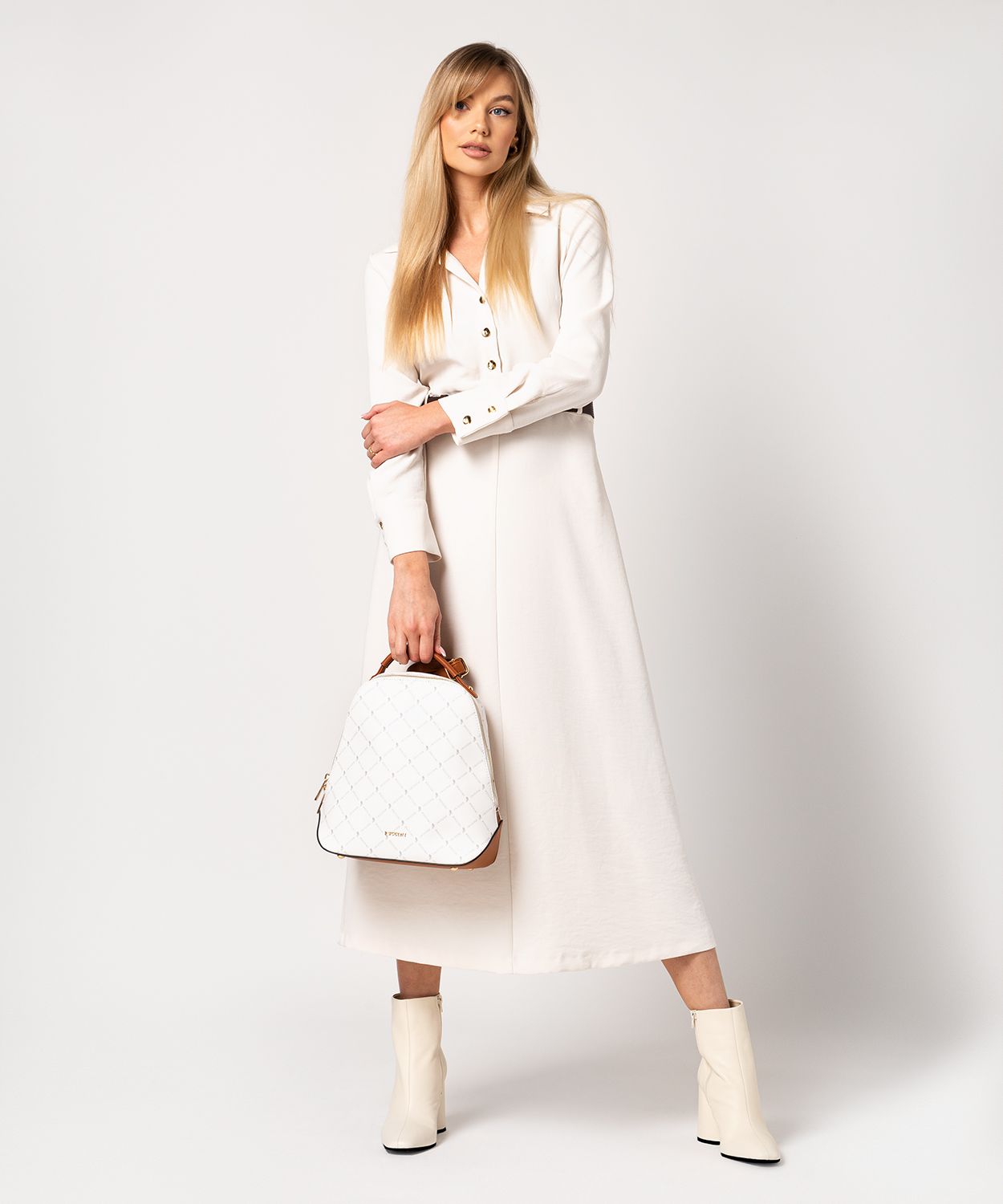 Білий жіночий рюкзак з екошкіри з логотипом