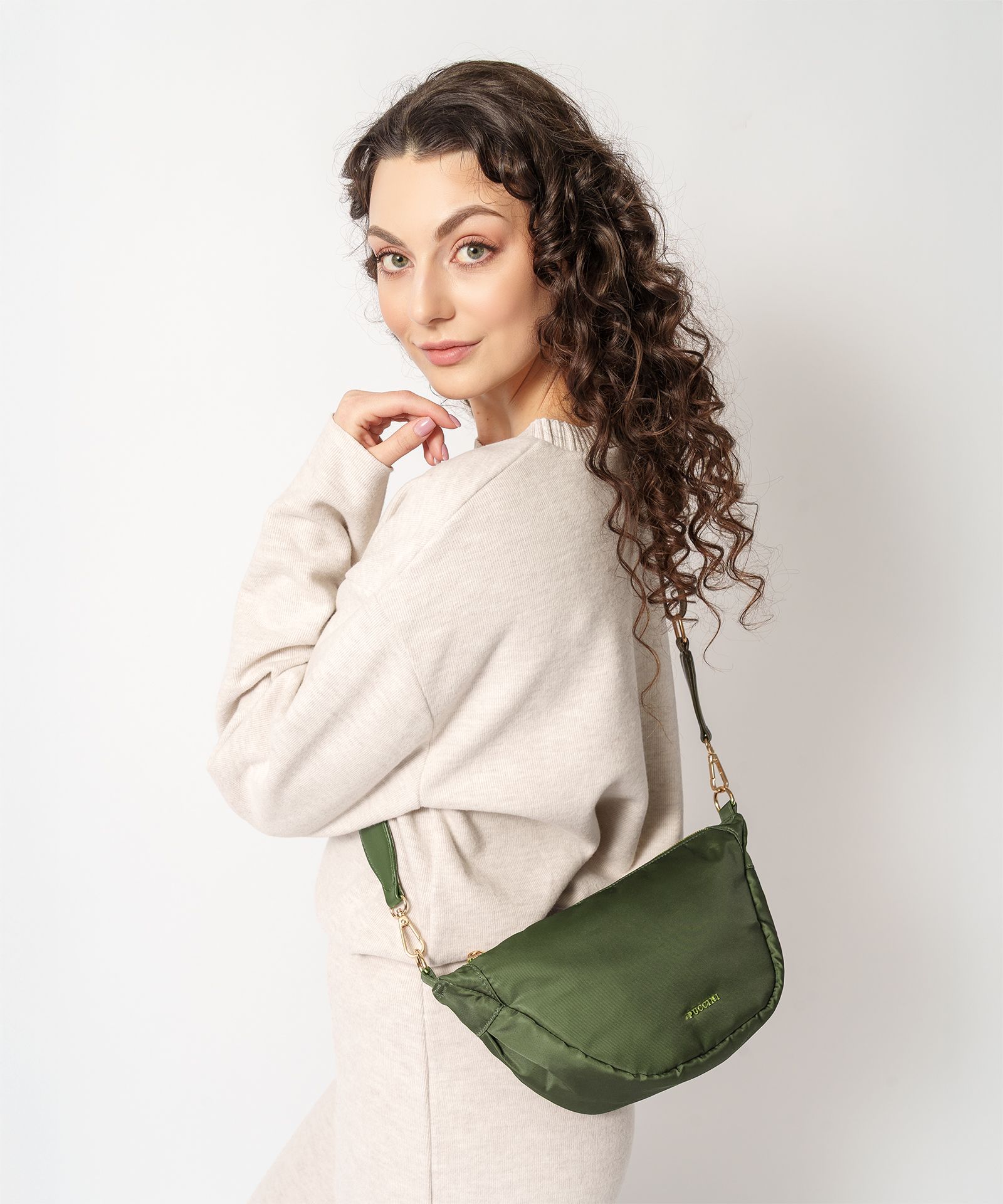 М'який мішок півмісяць зелений