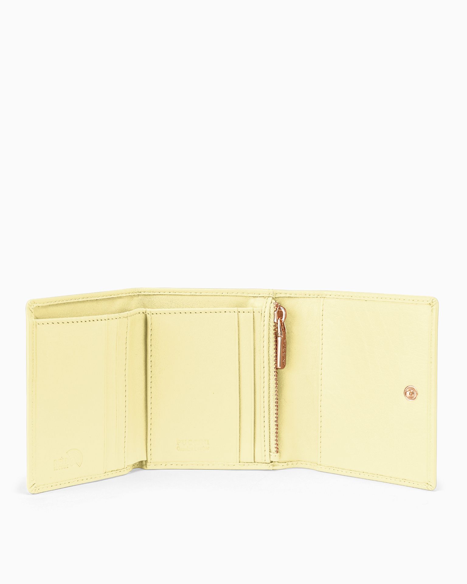 Маленький жіночий шкіряний гаманець жовтого кольору
